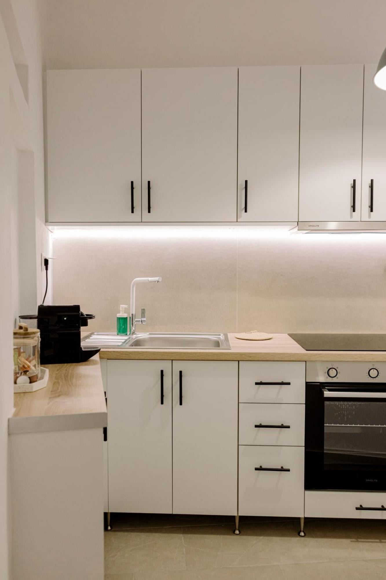 Rikas City Apartment Iraklio Eksteriør bilde